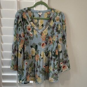 Spense Multicolor Floral V-Neck Blouse